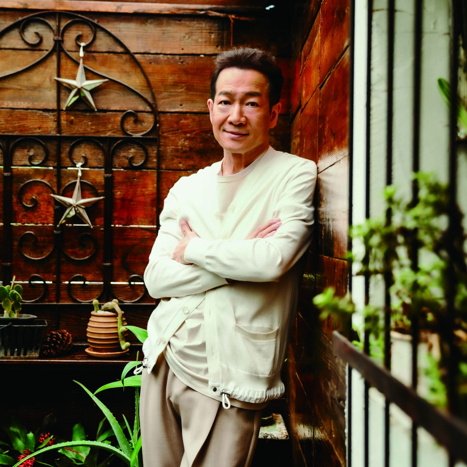 Tomohiko Taharaページ 田原俊彦オフィシャルサイト